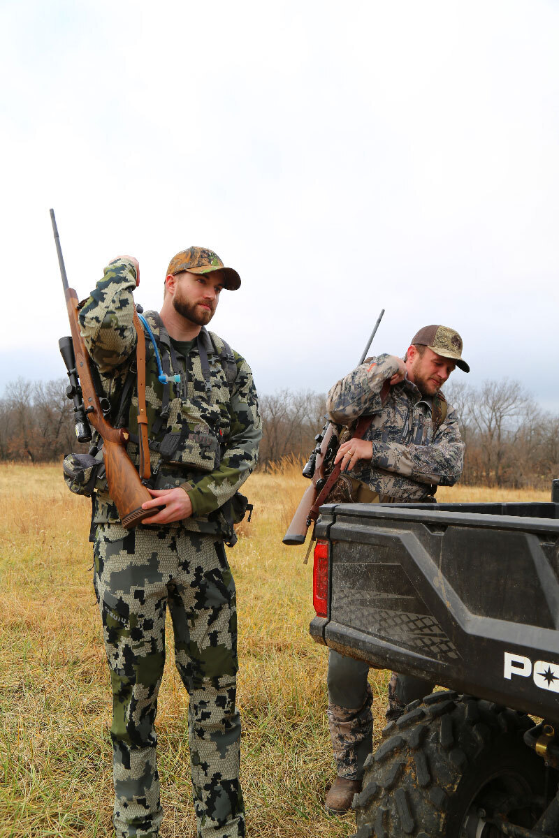 EMPLOYMENT OPPORTUNITIES